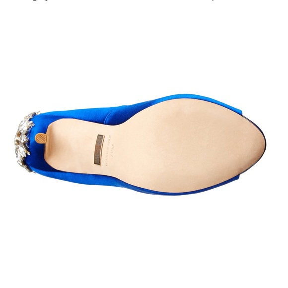 badgley mischka women's kiara platform pump